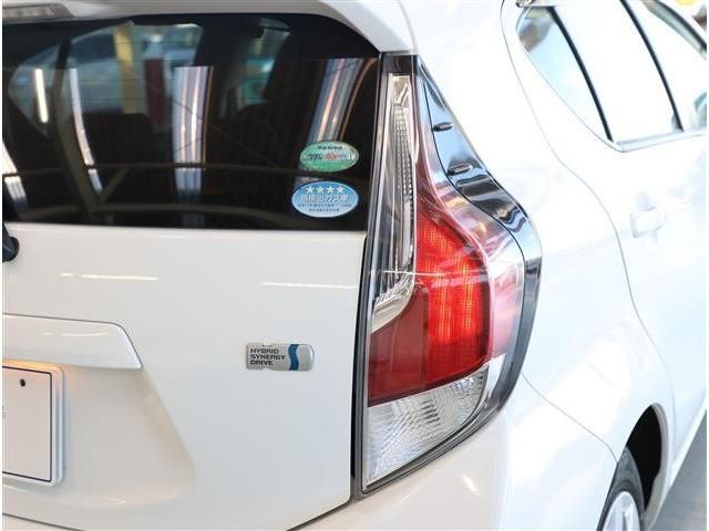 TOYOTA AQUA 2015 Image 31