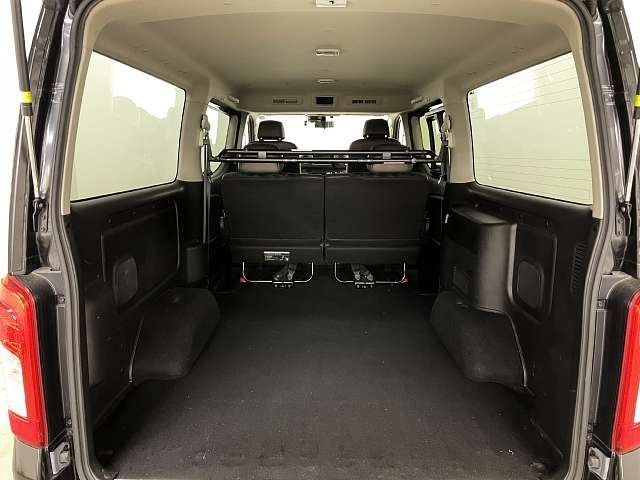 NISSAN CARAVAN VAN 2WD 2022 Image 31