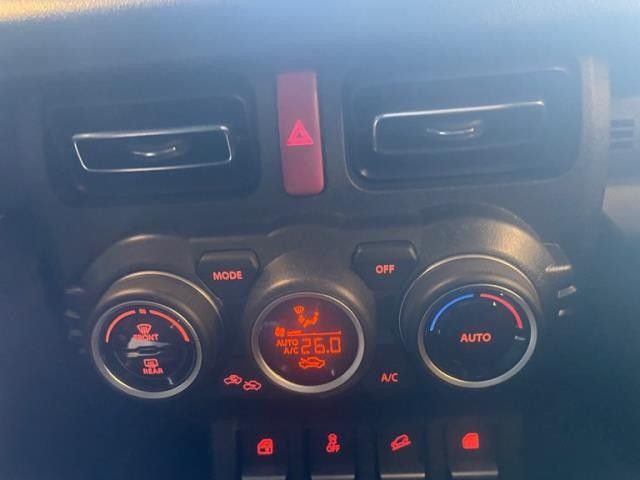 SUZUKI JIMNY NOMADE 2025 Image 31