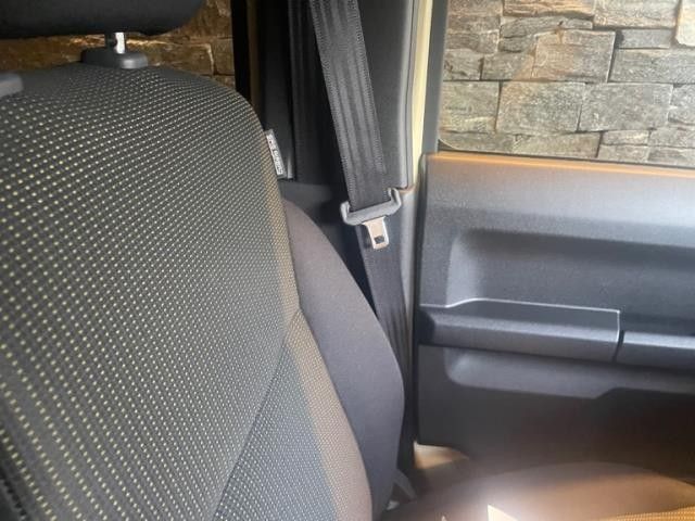 SUZUKI JIMNY NOMADE 2025 Image 31