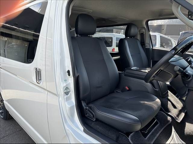 TOYOTA HIACE VAN 2WD 2018 Image 31