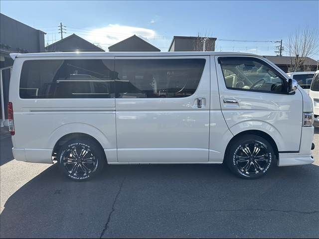 TOYOTA HIACE VAN 2WD 2018 Image 31