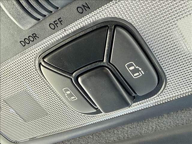 TOYOTA ESTIMA 2018 Image 31