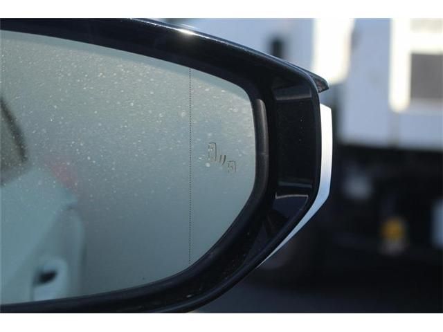 TOYOTA LEXUS ES300H 2019 Image 31