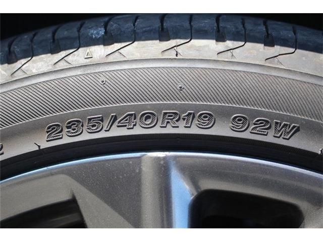 TOYOTA LEXUS ES300H 2019 Image 31