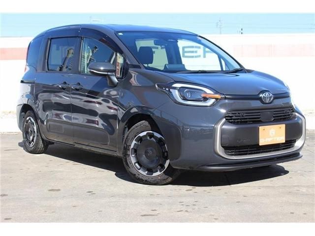 TOYOTA SIENTA HYBRID 2023 Image 31