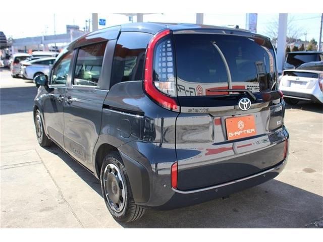 TOYOTA SIENTA HYBRID 2023 Image 31