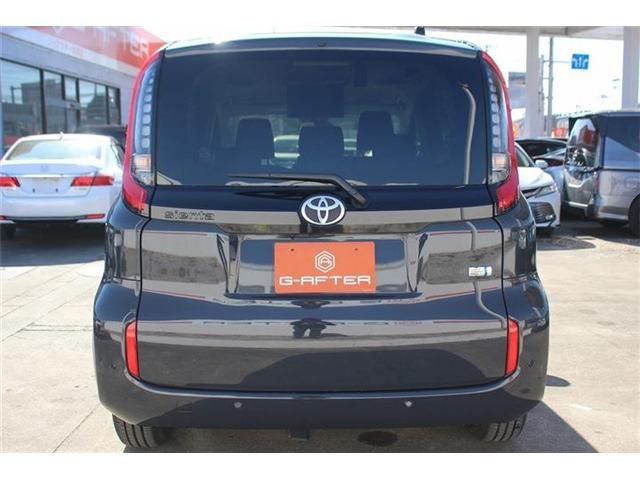 TOYOTA SIENTA HYBRID 2023 Image 31