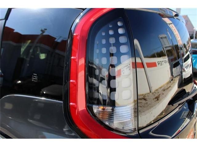 TOYOTA SIENTA HYBRID 2023 Image 31