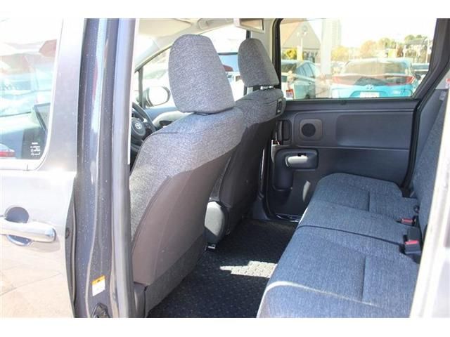 TOYOTA SIENTA HYBRID 2023 Image 31