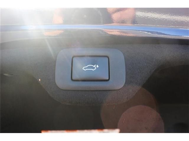 TOYOTA LEXUS ES300H 2019 Image 31