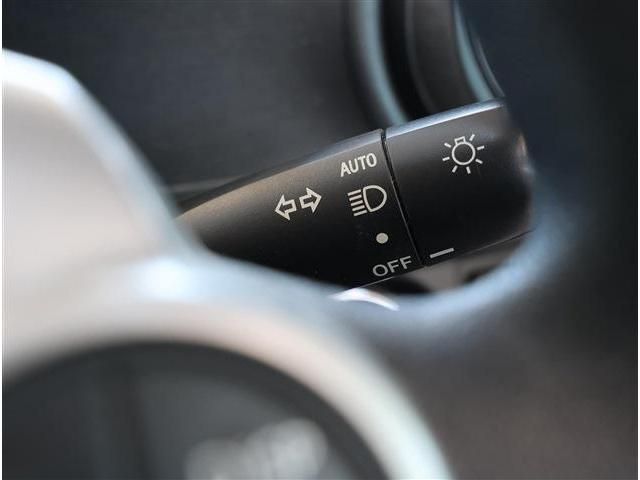 TOYOTA AQUA 2014 Image 31