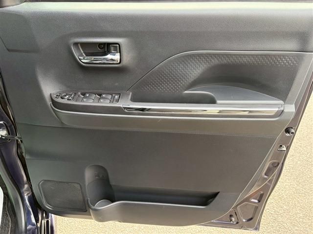 DAIHATSU TANTO CUSTOM 2023 Image 31