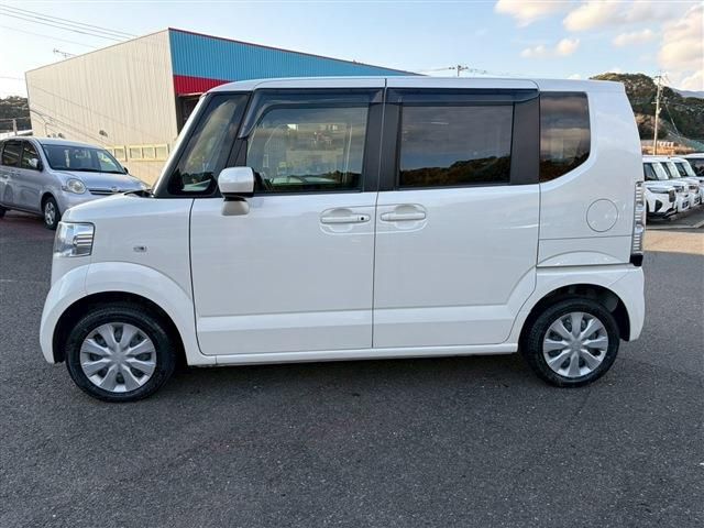 HONDA N BOX 2016 Image 31