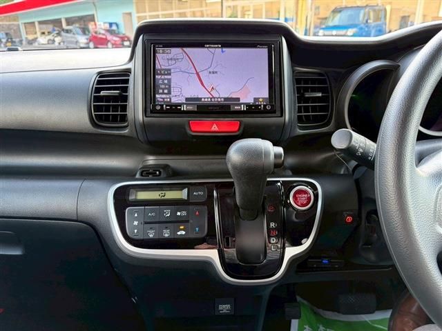 HONDA N BOX 2016 Image 31