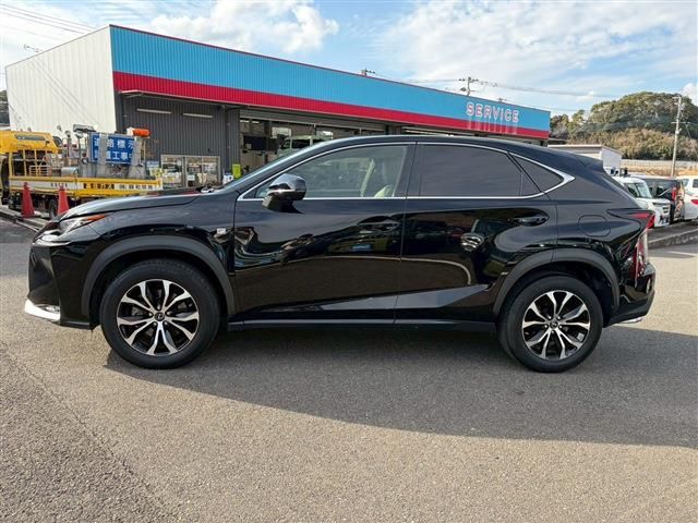 TOYOTA LEXUS NX200T 2015 Image 31