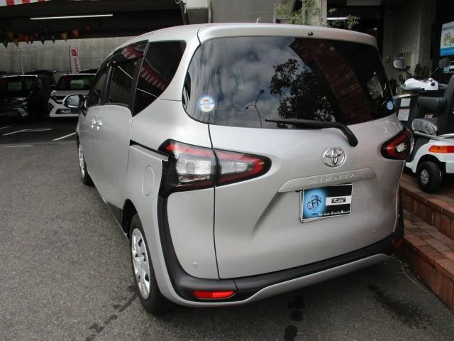TOYOTA SIENTA 2016 Image 31