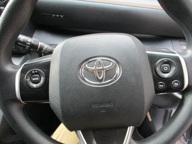 TOYOTA SIENTA 2016 Image 31
