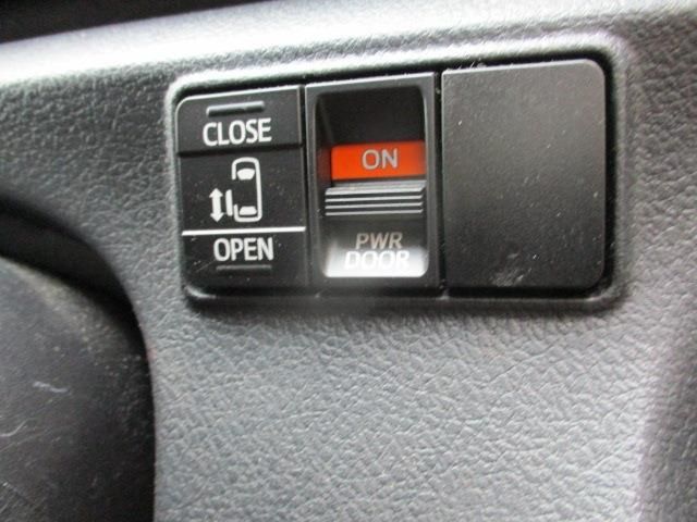 TOYOTA SIENTA 2016 Image 31