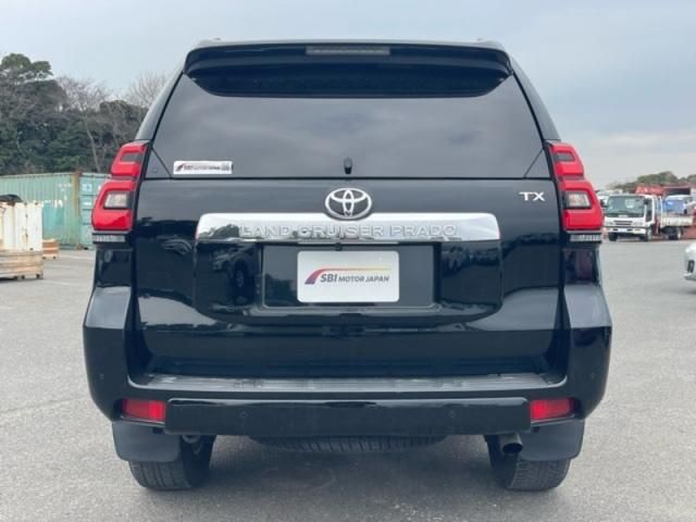 TOYOTA LANDCRUISER PRADO 2017 Image 31