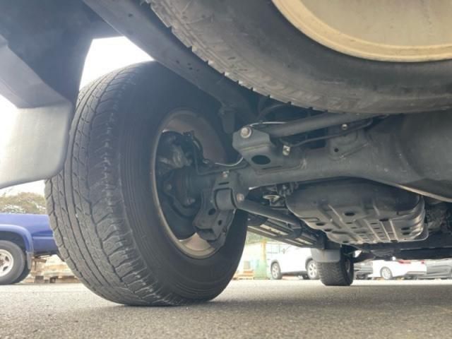 TOYOTA LANDCRUISER PRADO 2017 Image 31