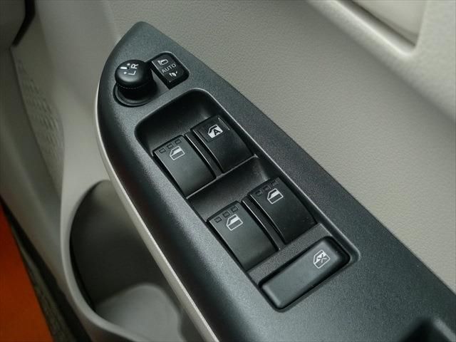 TOYOTA PASSO 4WD 2016 Image 31