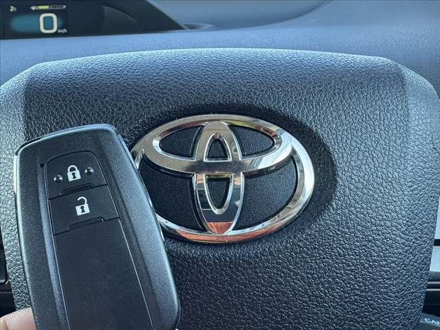 TOYOTA PRIUS 2019 Image 31