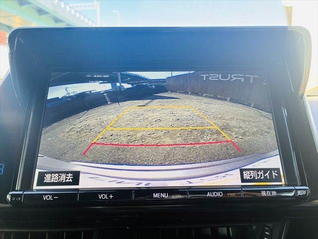 TOYOTA C-HR 2017 Image 31