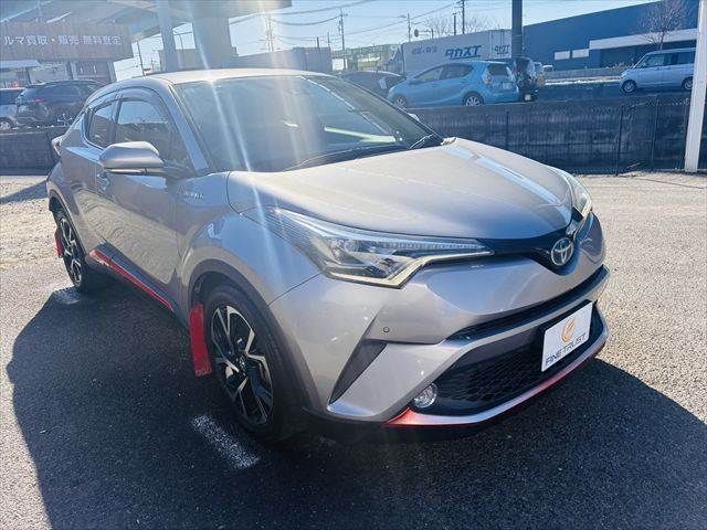 TOYOTA C-HR 2017 Image 31