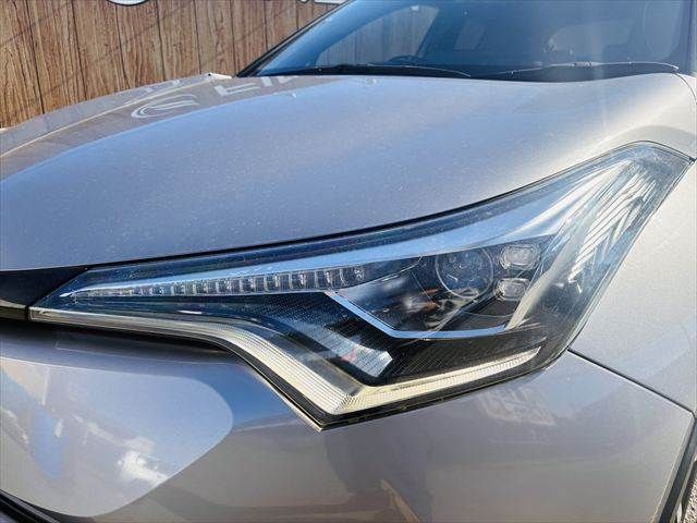 TOYOTA C-HR 2017 Image 31