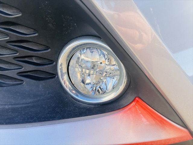 TOYOTA C-HR 2017 Image 31