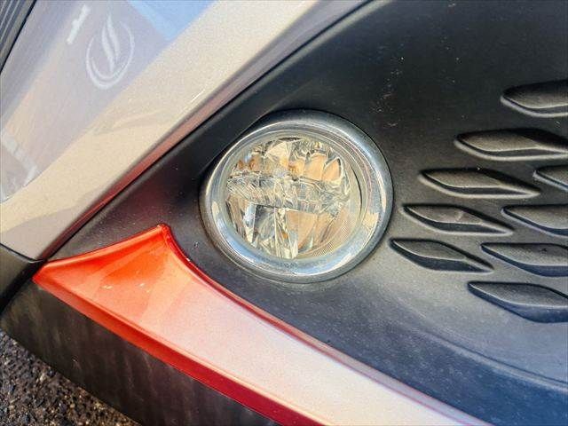 TOYOTA C-HR 2017 Image 31