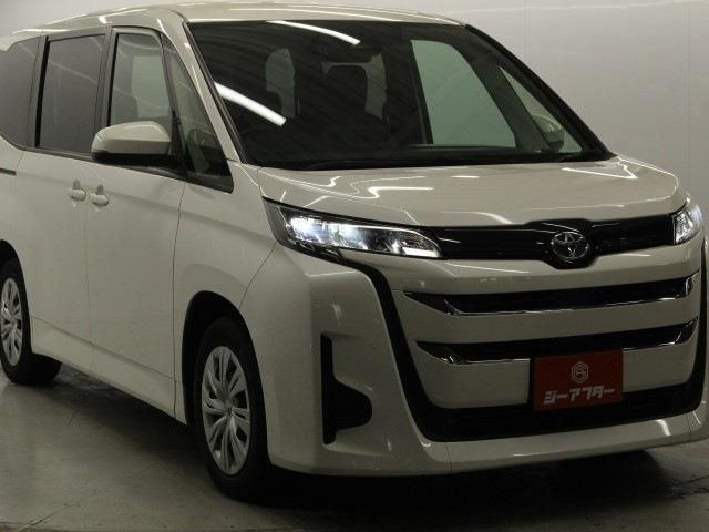 TOYOTA NOAH 2022 Image 31