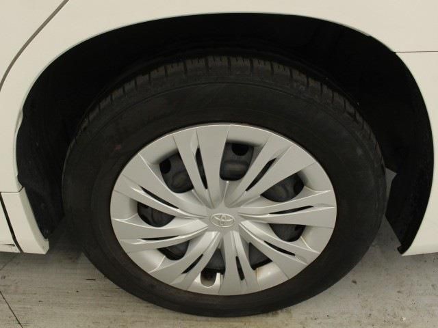 TOYOTA NOAH 2022 Image 31