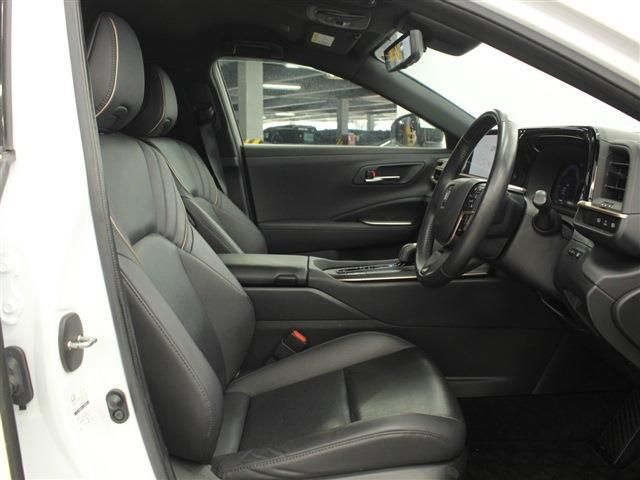 TOYOTA CROWN CROSSOVER 2023 Image 31