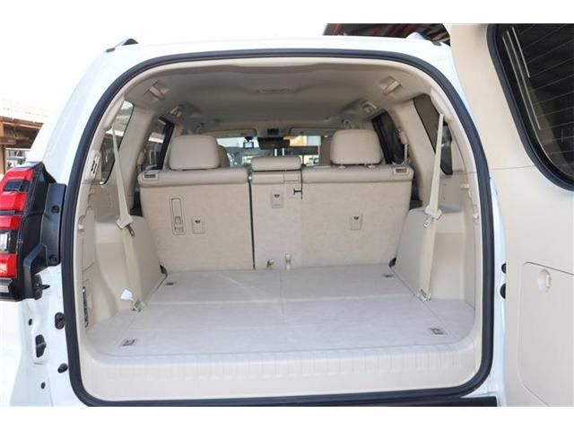 TOYOTA LANDCRUISER PRADO 2023 Image 31