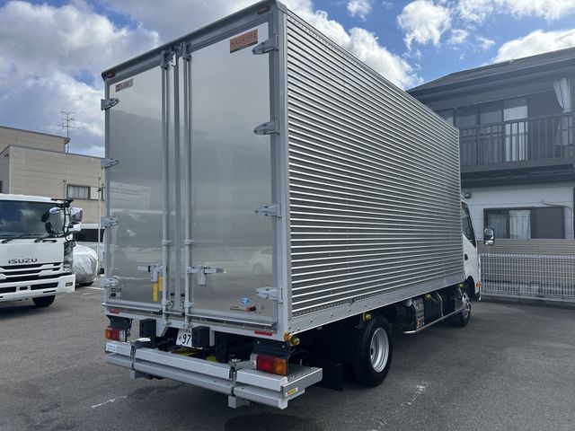 HINO DUTRO 2025 Image 31