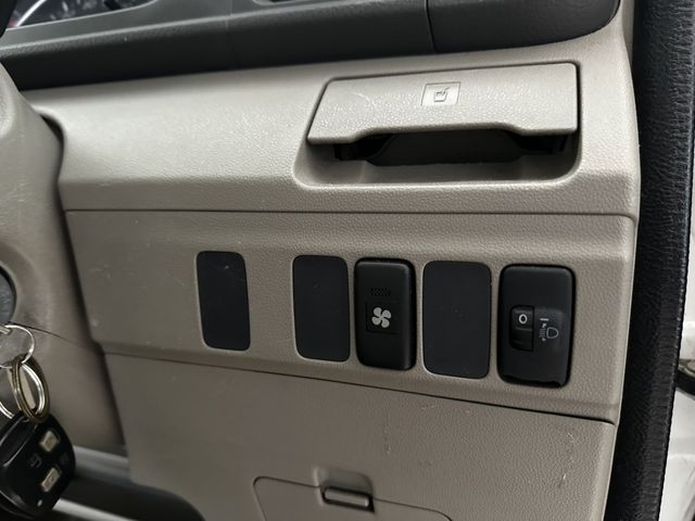 DAIHATSU ATRAI WAGON 2014 Image 31