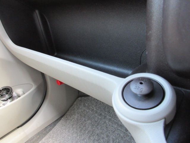 TOYOTA PASSO 2014 Image 31