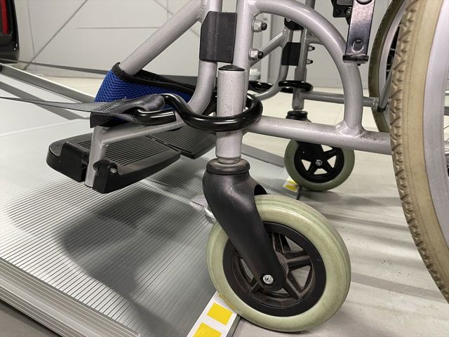 HONDA N BOX CUSTOM 2023 Image 31