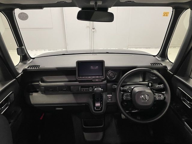 HONDA N BOX CUSTOM 2023 Image 31