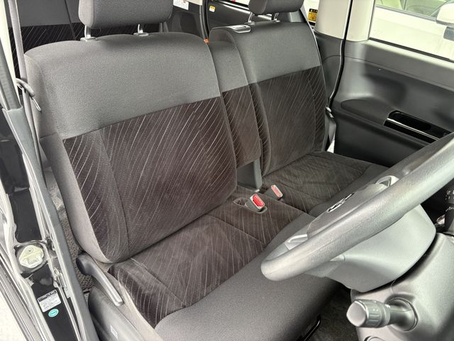 DAIHATSU TANTO CUSTOM 4WD 2015 Image 31