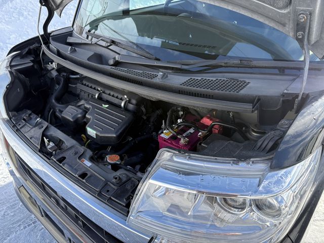 DAIHATSU TANTO CUSTOM 4WD 2015 Image 31