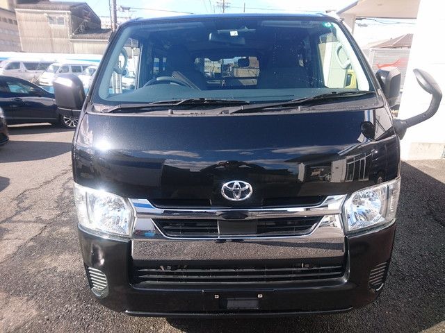 TOYOTA HIACE VAN 1.15T 2WD 2022 Image 31