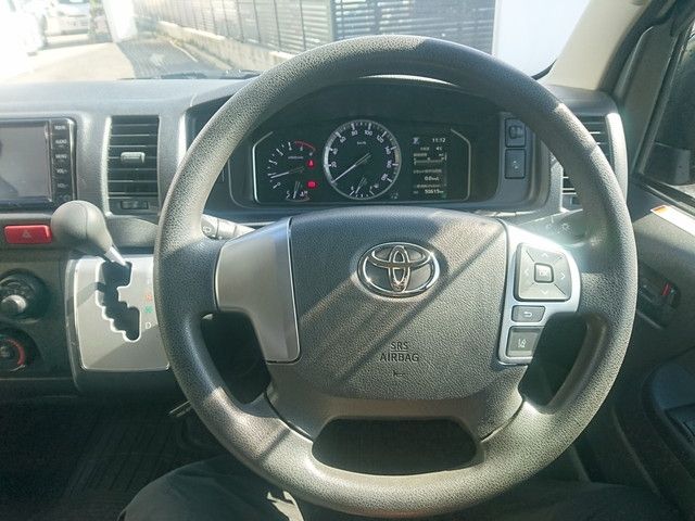 TOYOTA HIACE VAN 1.15T 2WD 2022 Image 31