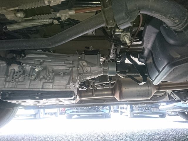 TOYOTA HIACE VAN 1.15T 2WD 2022 Image 31