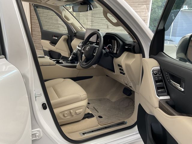TOYOTA LANDCRUISER WAGON 2023 Image 31