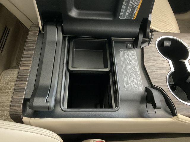 TOYOTA LANDCRUISER WAGON 2023 Image 31