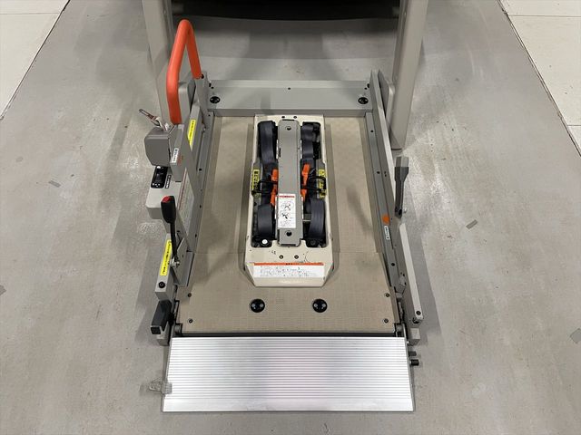 NISSAN SERENA  WG 2017 Image 31