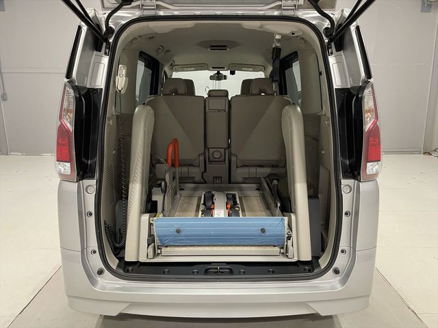 NISSAN SERENA  WG 2017 Image 31